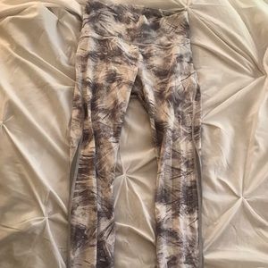 Lululemon leggings in great condition